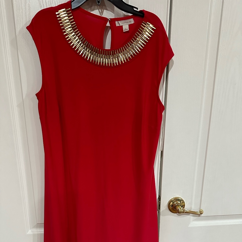 Established 1962 dress